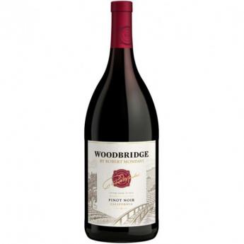Woodbridge - Pinot Noir California NV (3L) (3L)